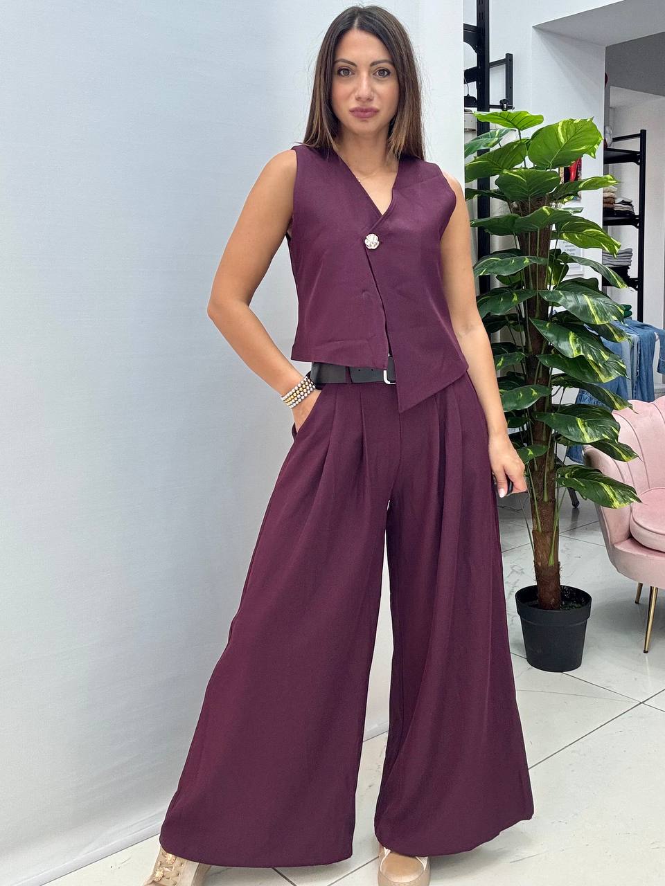 photo_5893046355813847374_y